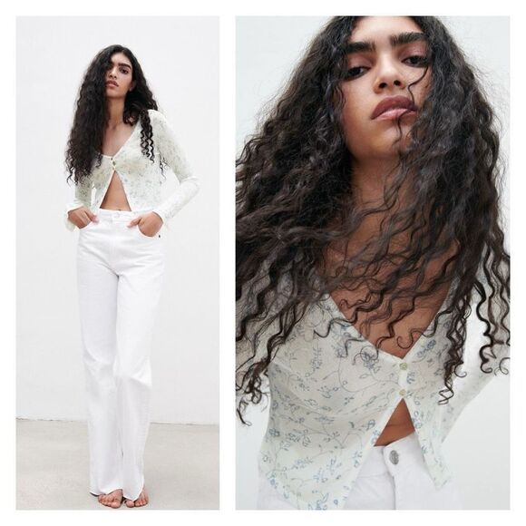 Zara Tops - Zara Women's Floral Print Knit V Neck Long Sleeve Crop Top White Blue Size Small